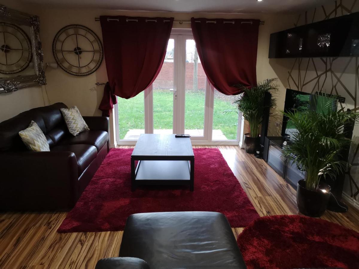 Nightingale Gardens - 4 Bed Detached House - Manchester Apartment Bagian luar foto